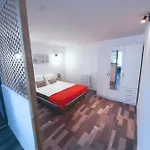 Du Marie A 7mn Du Puy Du F0u * Chambretaud