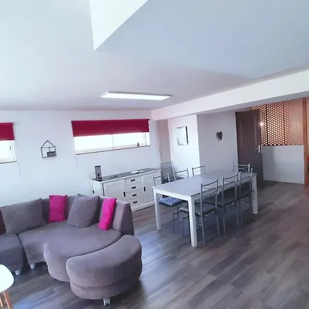 Du Marié à 7mn Du Puy Du F0u Сasa de vacaciones