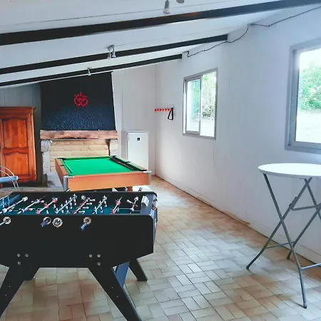 Du Marié à 7mn Du Puy Du F0u