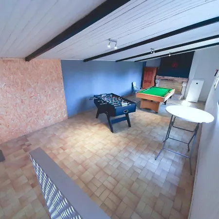 Du Marie A 7mn Du Puy Du F0u Tatil Evi