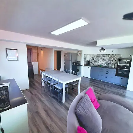 Du Marie A 7mn Du Puy Du F0u Tatil Evi