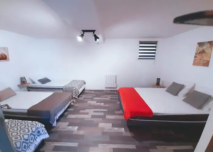 Du Marie A 7mn Du Puy Du F0u * Chambretaud