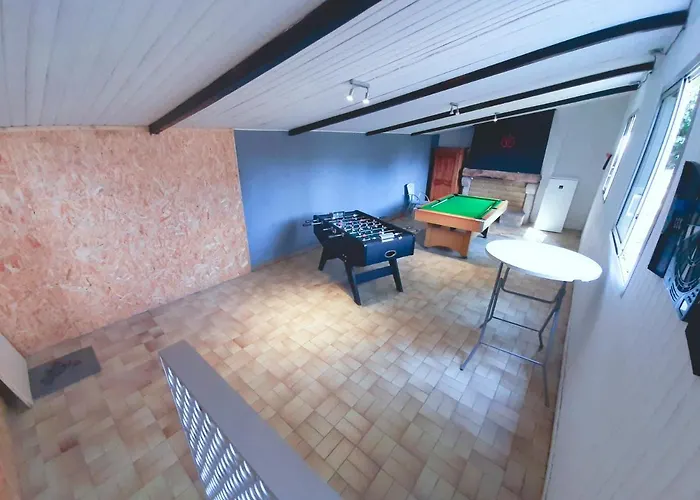 Du Marié à 7mn Du Puy Du F0u Casa de Férias