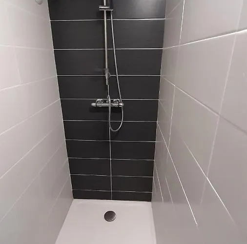 Dom wakacyjny Du Marie A 7mn Du Puy Du F0u